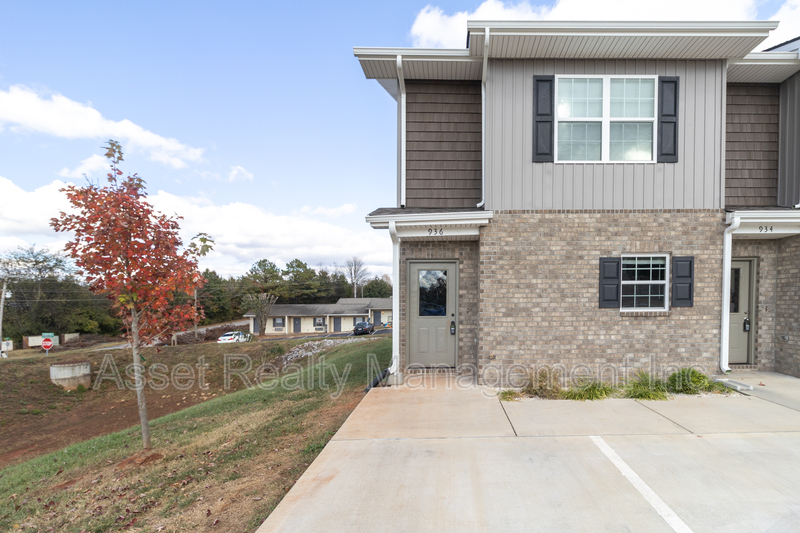 Louisville Condo: 936 Warrior Hill Drive - 1