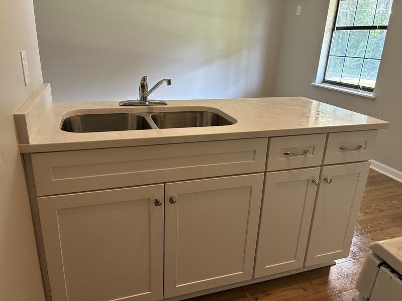 Salisbury House: 115 Cedar Drive - A