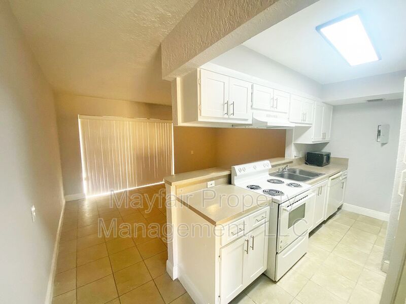 Request a Viewing for 4423 Treehouse Lane (Arbor Keys), 21G Tenant Turner