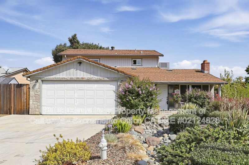 Carmichael House: 5805 Cada Circle