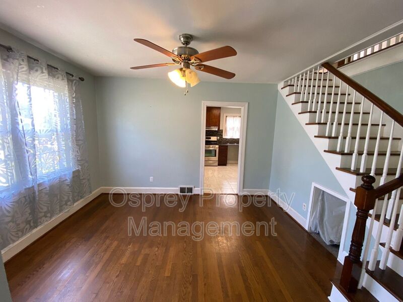 Spacious 4-Bedroom Home with Pool! "ASK ABOUT OUR ZERO-DEPOSIT OPTION" - Photo 3