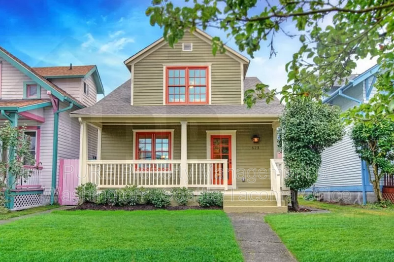 Tacoma House: 623 N. Steele St.