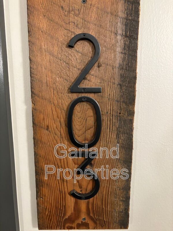 Pulaski Apartment: 73 West Main Street,