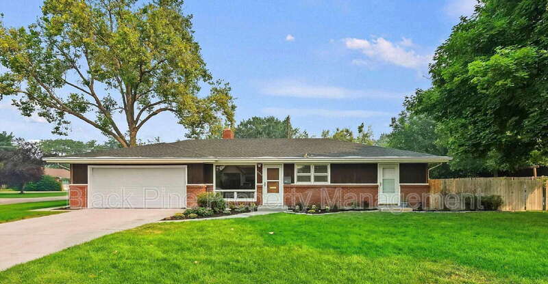 Boise House: 8020 King Street