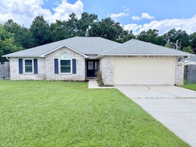 Pace House: 4633 Ridge Pointe Dr