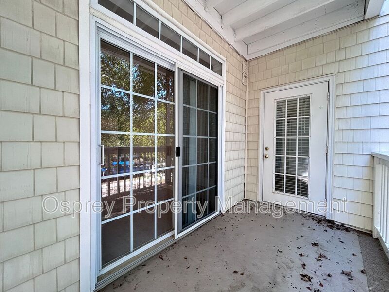 Gated community on the bay side of Shore Dr! "ASK ABOUT OUR ZERO DEPOSIT" - Photo 18
