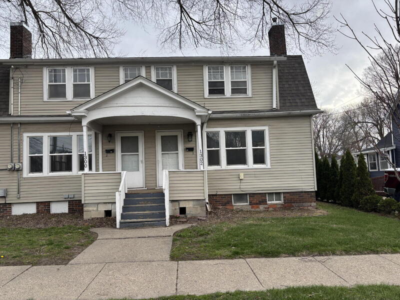 Des Moines Condo: 1302 East 12th Street