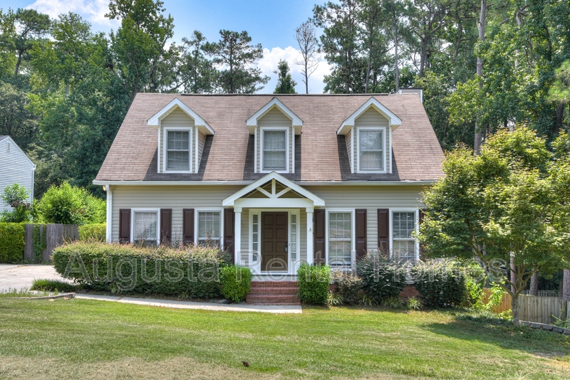 North Augusta House: 1934 Bolin Road