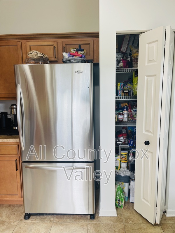 Main Rental Photo 9
