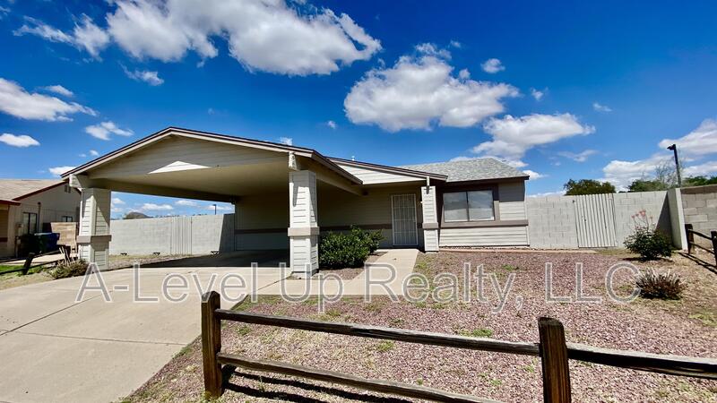 Tucson House: 1834 West Holland Drive