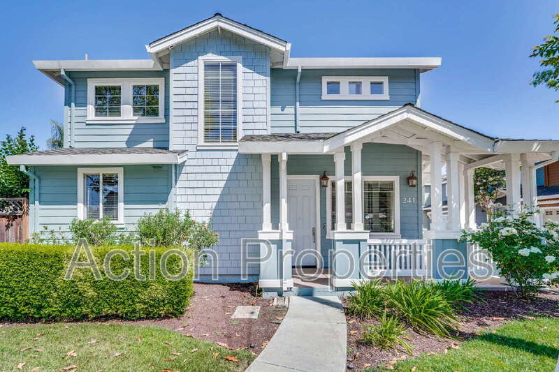 Mountain View House: 241 Granada Park Cir