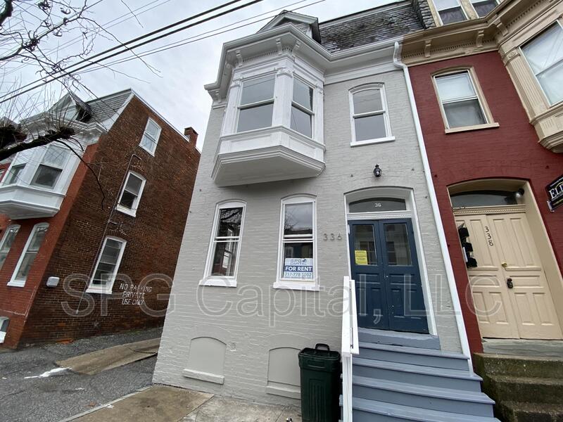 York Condo: 336 W Philadelphia St, York - 2nd Fl Front
