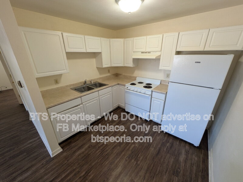 Bellevue Condo: 5917 West Plank Road