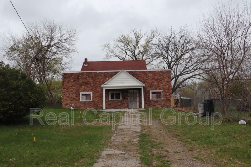 Schenectady House: 524 Summit Ave