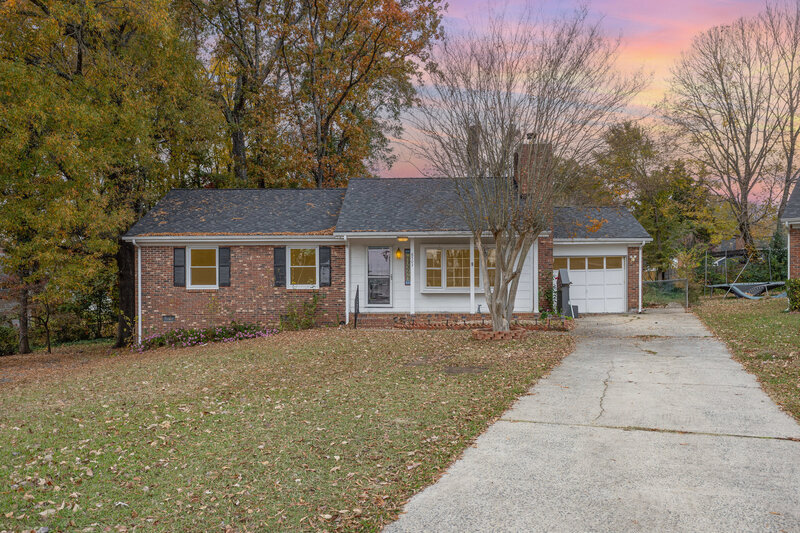 Charlotte House: 8503 Beechbrooke Road