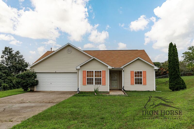 Winder House: 352 Shenandoah Circle
