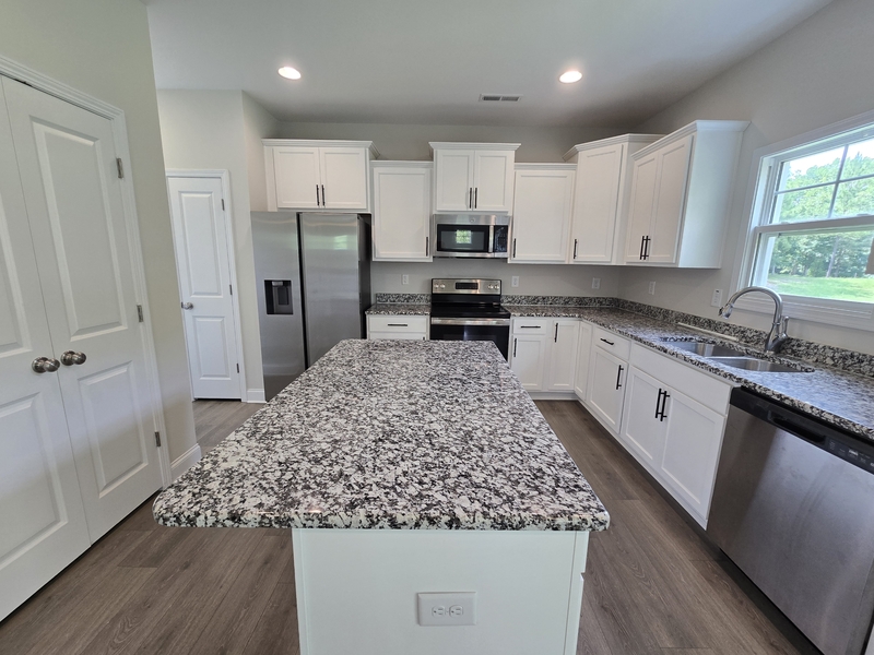 Smithfield House: 463 Jackson Pond Drive
