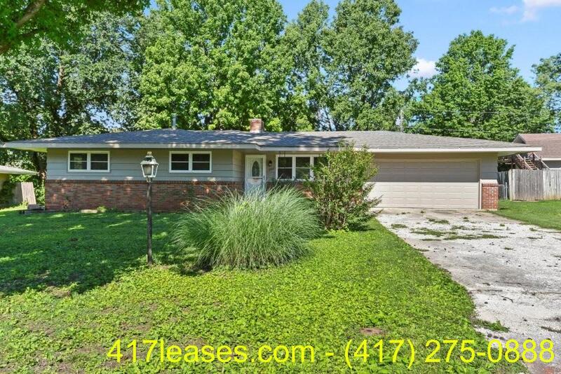 Republic House: 203 South White Oak Avenue