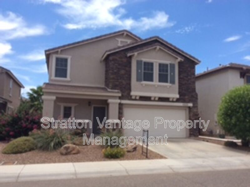 Surprise House: 18175 W. Smokey Dr.