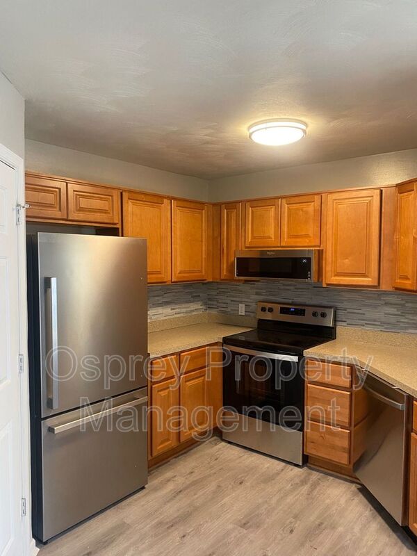 Cozy 1 Bedroom Condo in the heart of Downtown Portsmouth - Slider navigation 8