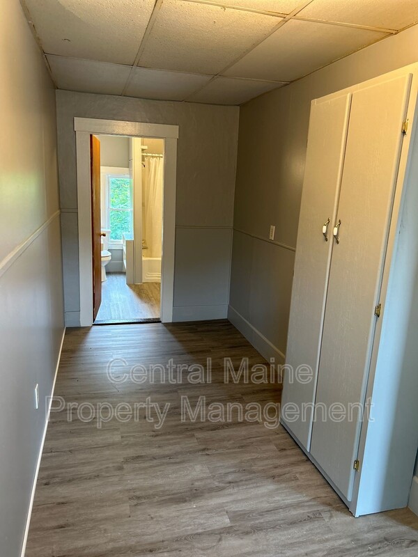 Gardner Condo: 60 Spring St. #3