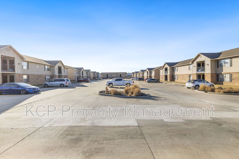 Fort Smith Condo: 6400 Massard Road - 601