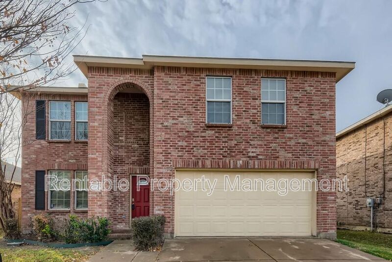 Fort Worth House: 4025 Golden Horn Ln.