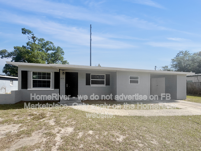 Orlando House: 1215 Santa Anita St