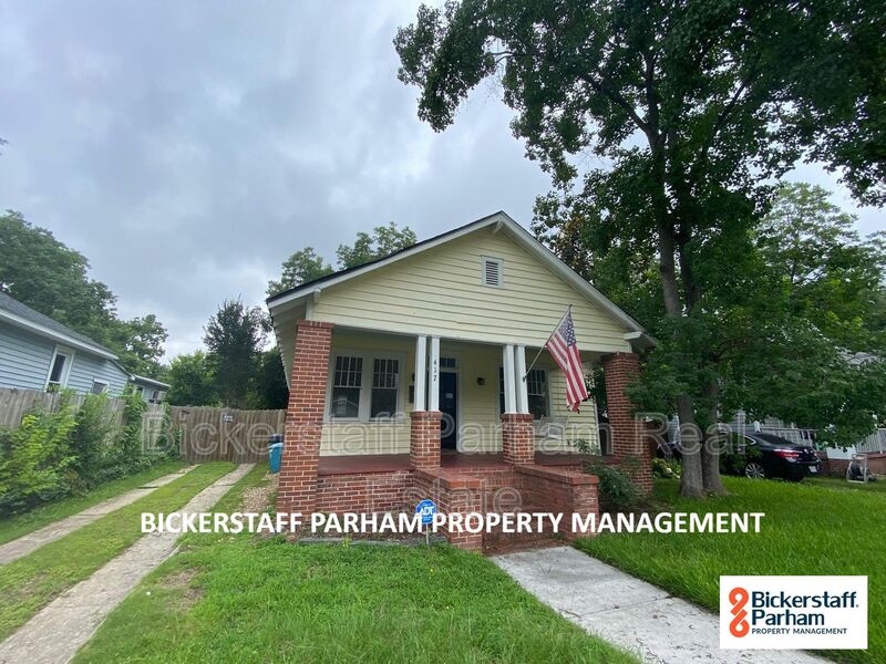 Columbus House: 1417 20th St