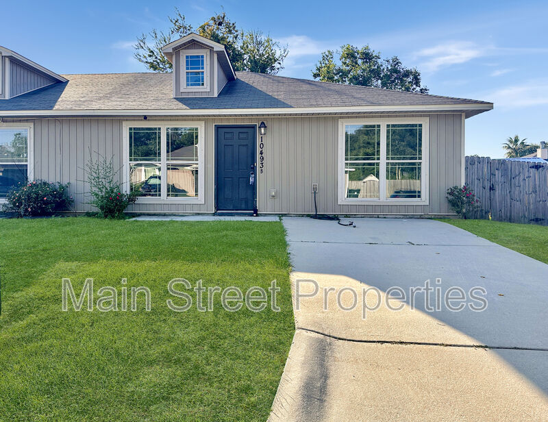 Pensacola Condo: 10493 River Birch Drive