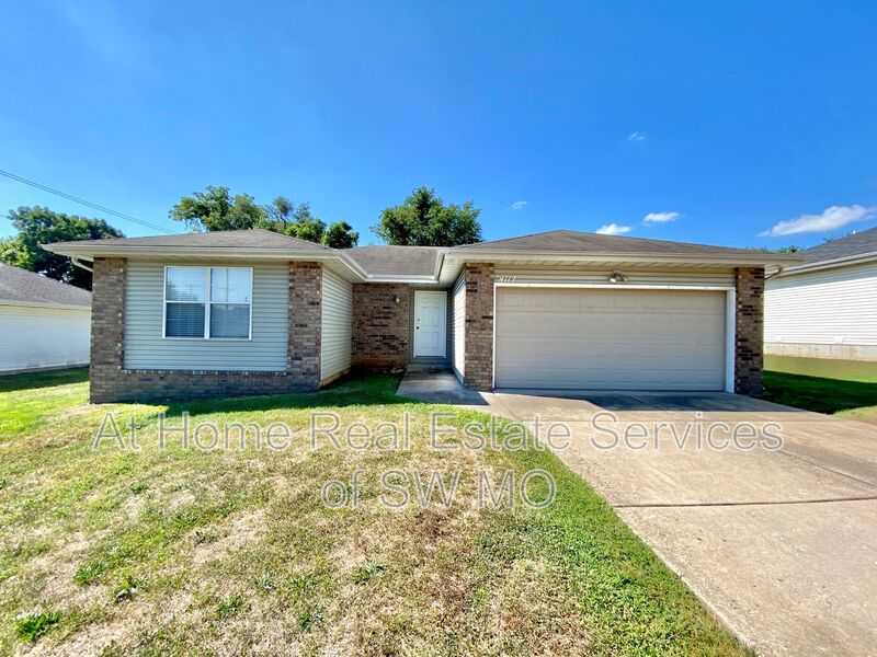 Springfield House: 4112 W Madison