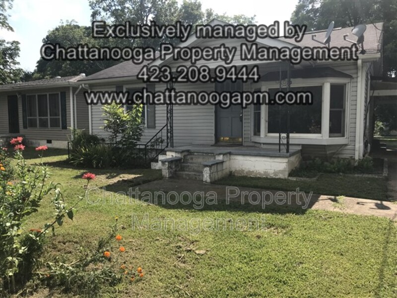 Rossville House: 805 Carden Ave