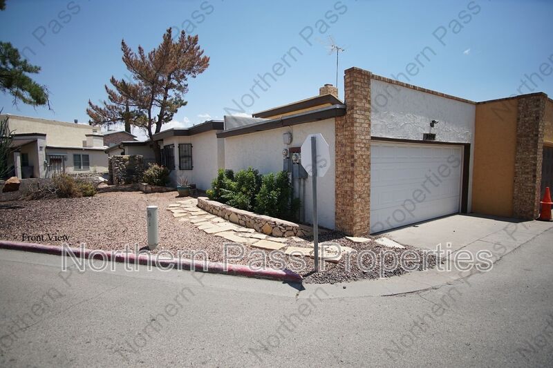 El Paso House: 3114 Isla Marino