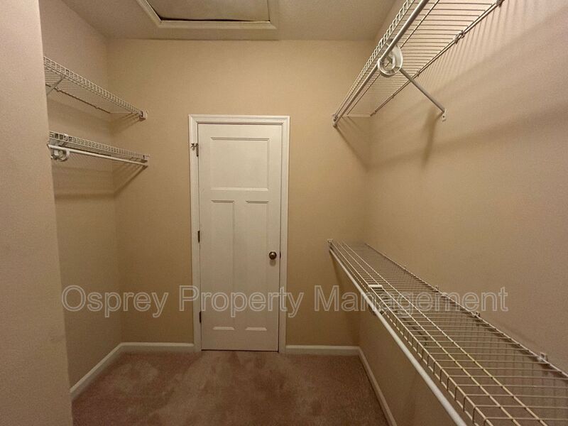 Welcome to this charming Condo! “ASK ABOUT OUR ZERO DEPOSIT” - Photo 13