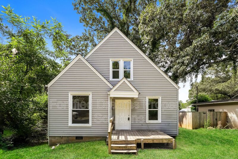 Winston-Salem House: 518 West 20th St