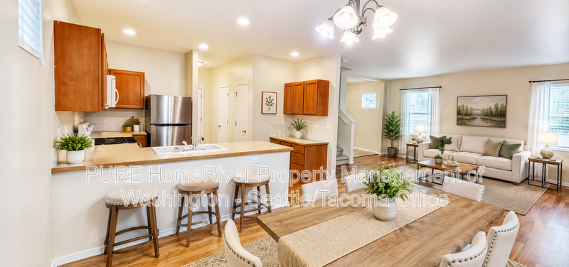 Puyallup House: 9606 191st St Ct E