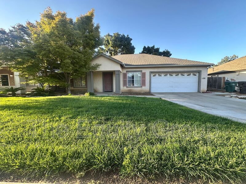 Exeter House: 1188 Bradley Ct