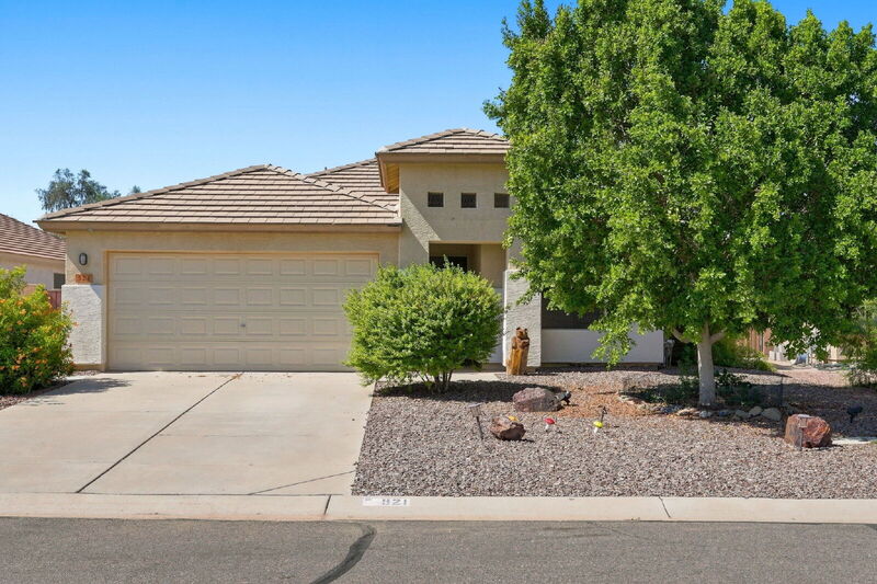 San Tan Valley House: 521 West Angus Road
