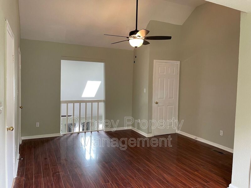 2 Bedroom Townhome In The Heart Of Virginia Beach - Slider navigation 7