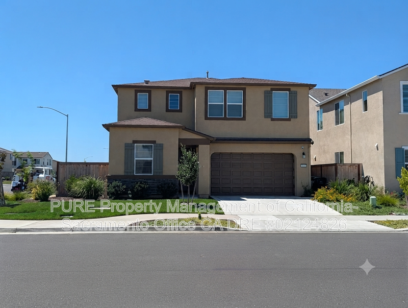 Sacramento House: 8840 Boes Way
