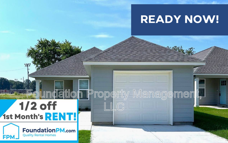 West Memphis House: 2502 East Tyler Avenue