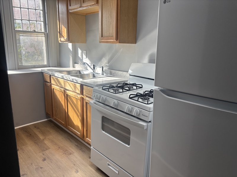 Cedar Rapids Condo: 1534 3rd Avenue Southeast - 2