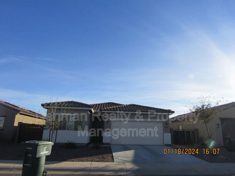 Casa Grande House: 225 W. Tropical Drive