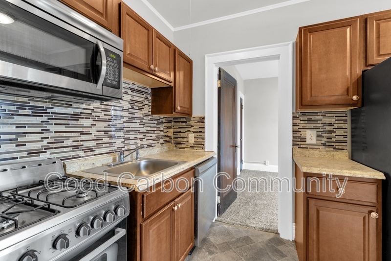 Buffalo Condo: 1016 Amherst St