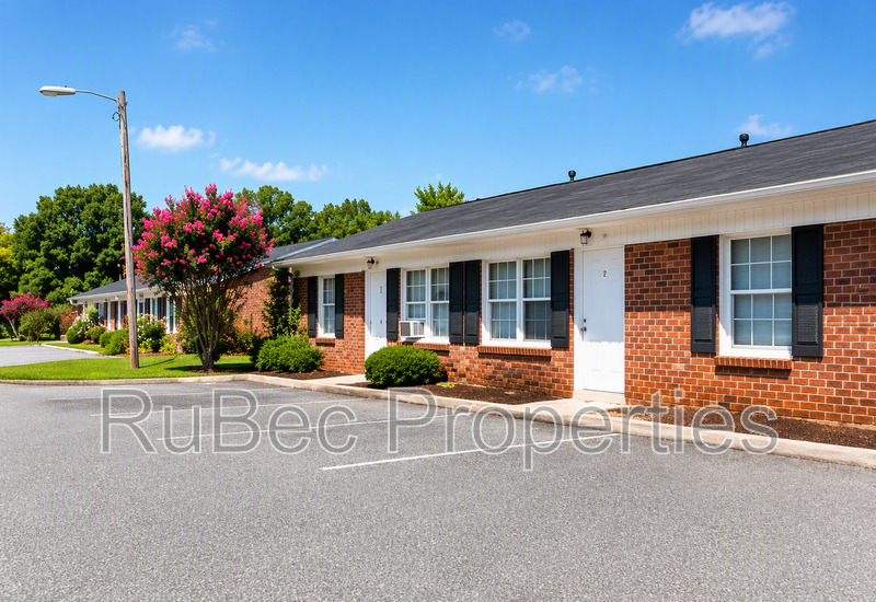 Gastonia Condo: 416 S. Weldon St