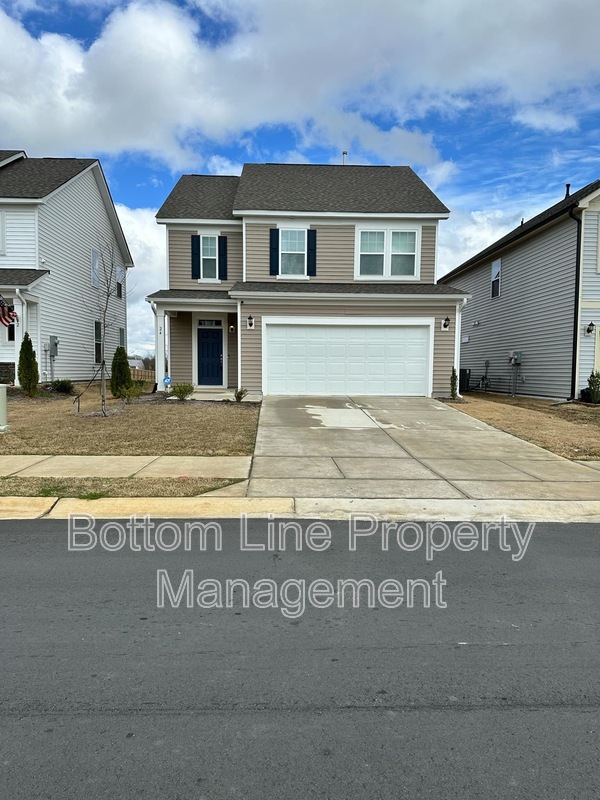Angier House: 24 Black Thorn Lane