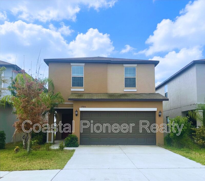 Tampa House: 7018 Samuel Ivy Dr