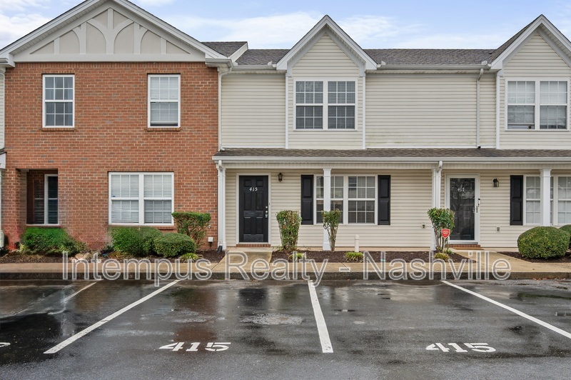 Murfreesboro Townhome: 415 Shoshone Pl