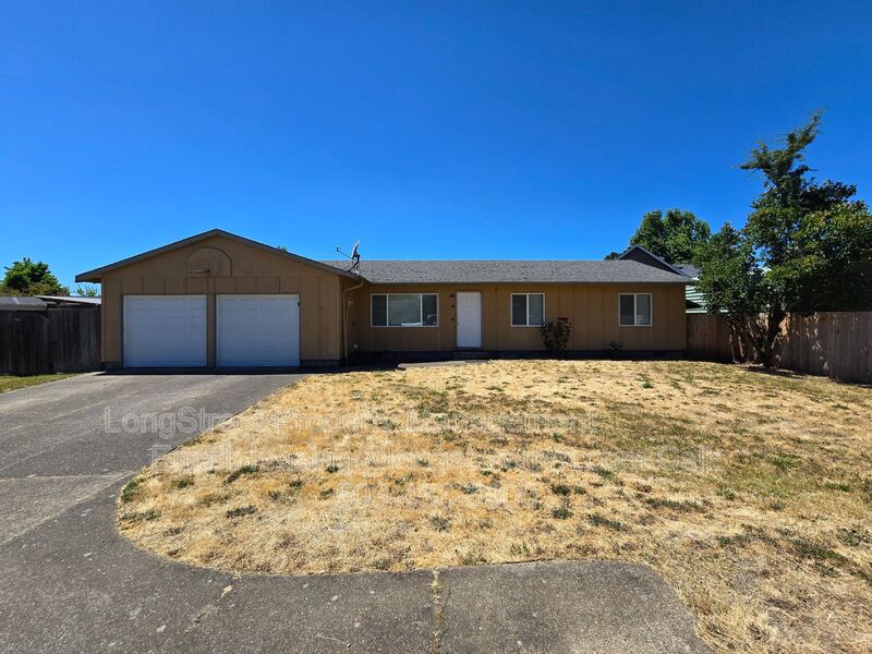 Corvallis House: 2830 SE Deborah Pl