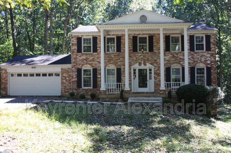 Manassas House: 13013 Caton Place